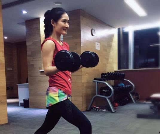 明星推荐运动时间,揭秘高效健身秘诀