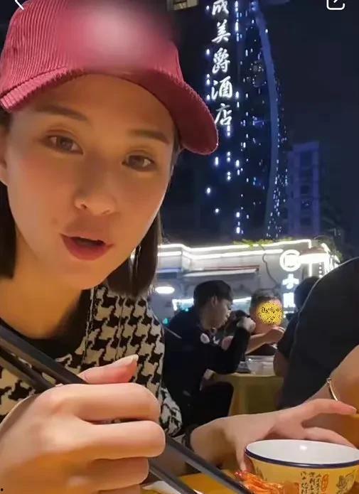 最火娱乐明星吃瓜视频大全,最火明星吃瓜视频大盘点